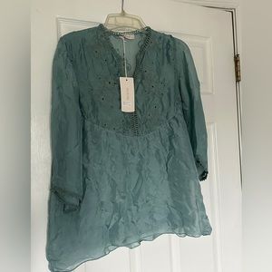 Bellambra aqua silk embroidered three-quarter sleeve shirt blouse new size small